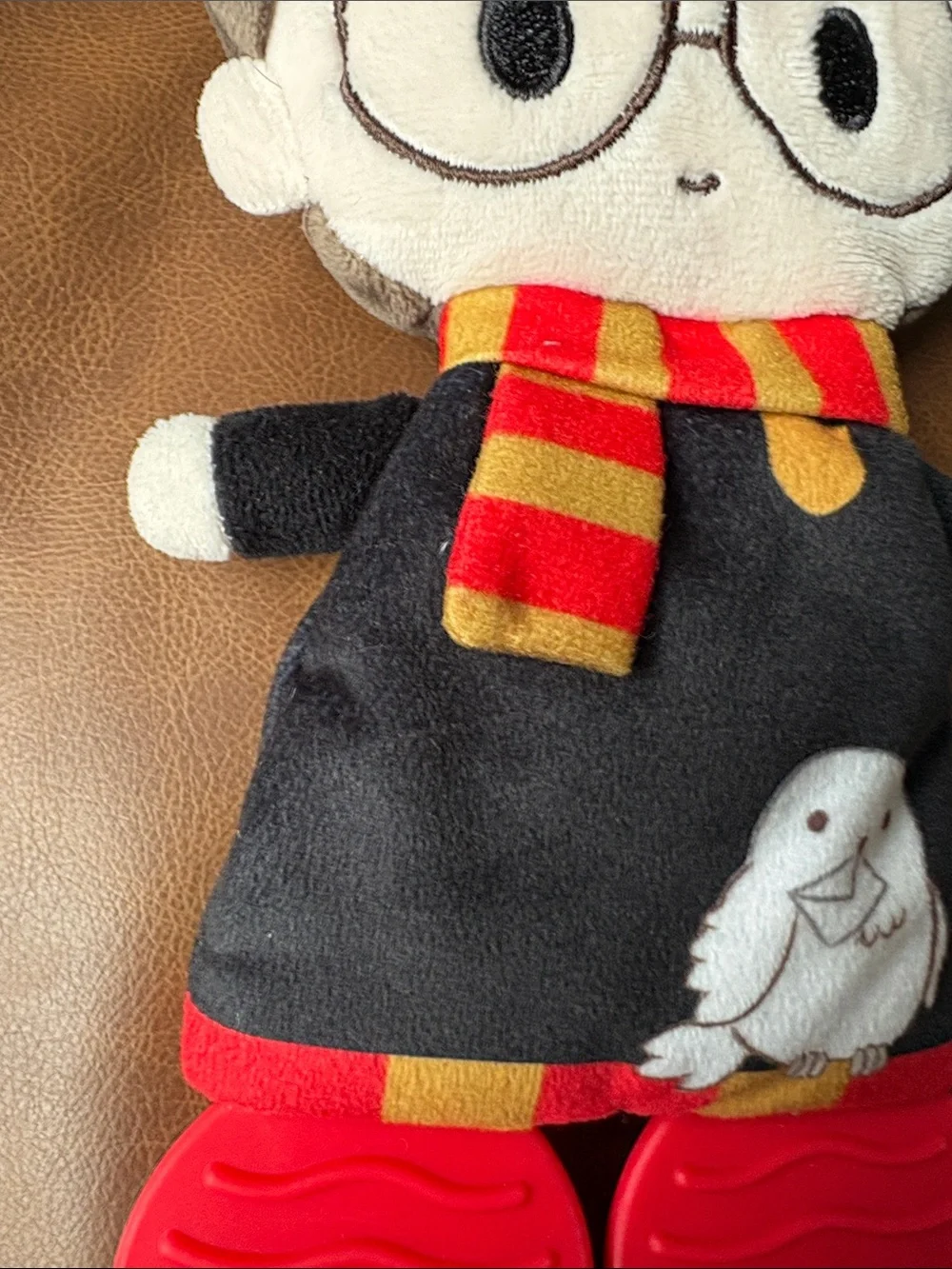 Warner Bros. Plush Hand Puppet in Black and Red